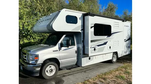 Ford Ford CA - large 24 ft